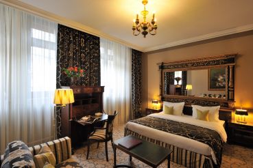 chambre-classique-hotel-luxe-geneve